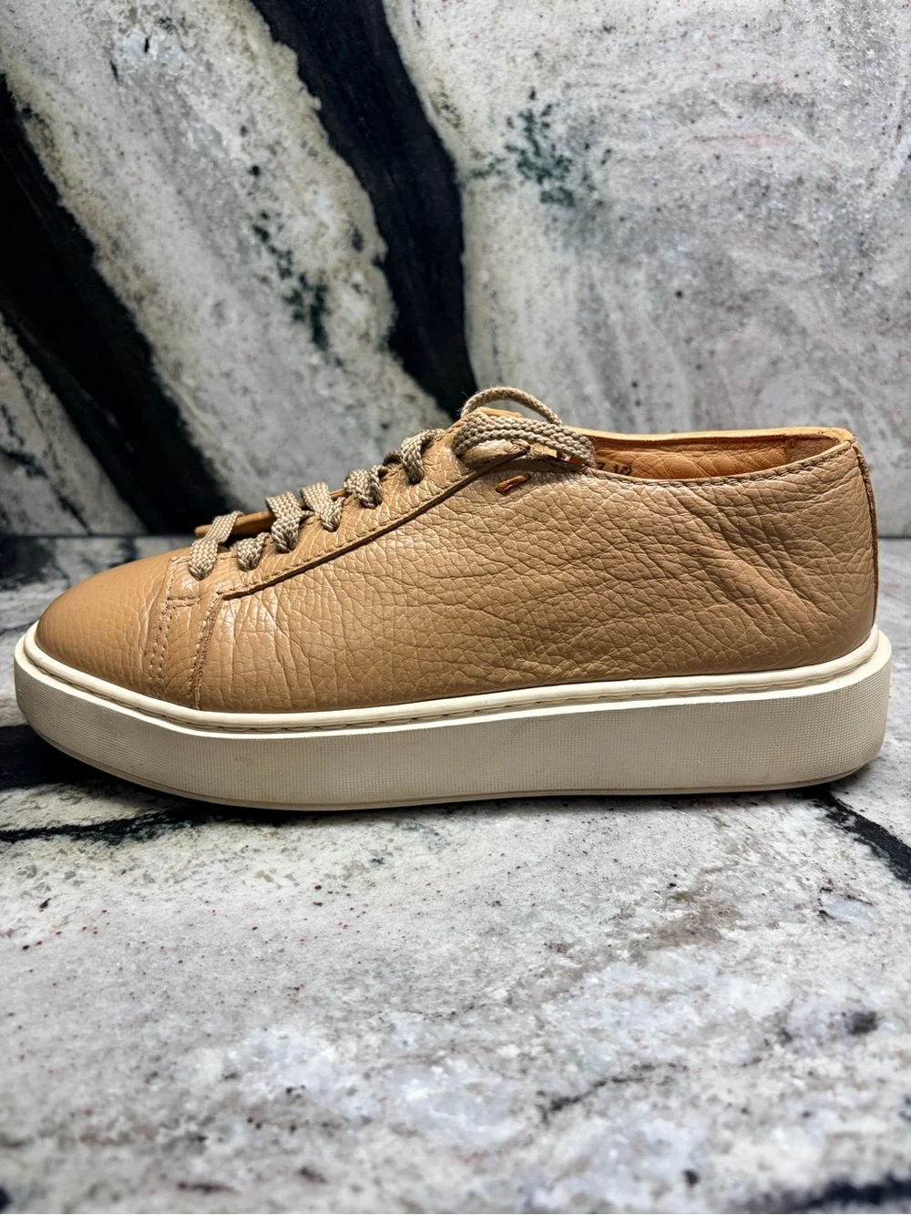 Santoni Women’s 37.5 Taupe Pebbled Leather Sneakers Made Italy 7.5 US